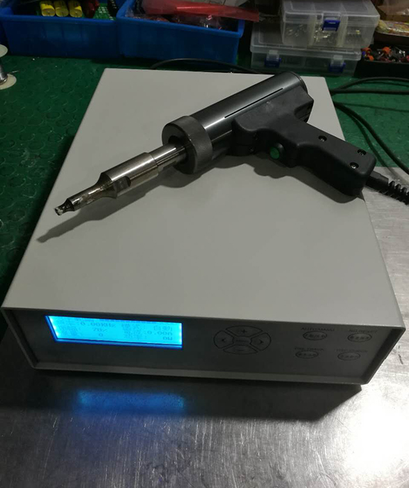 手持式超声波焊接机